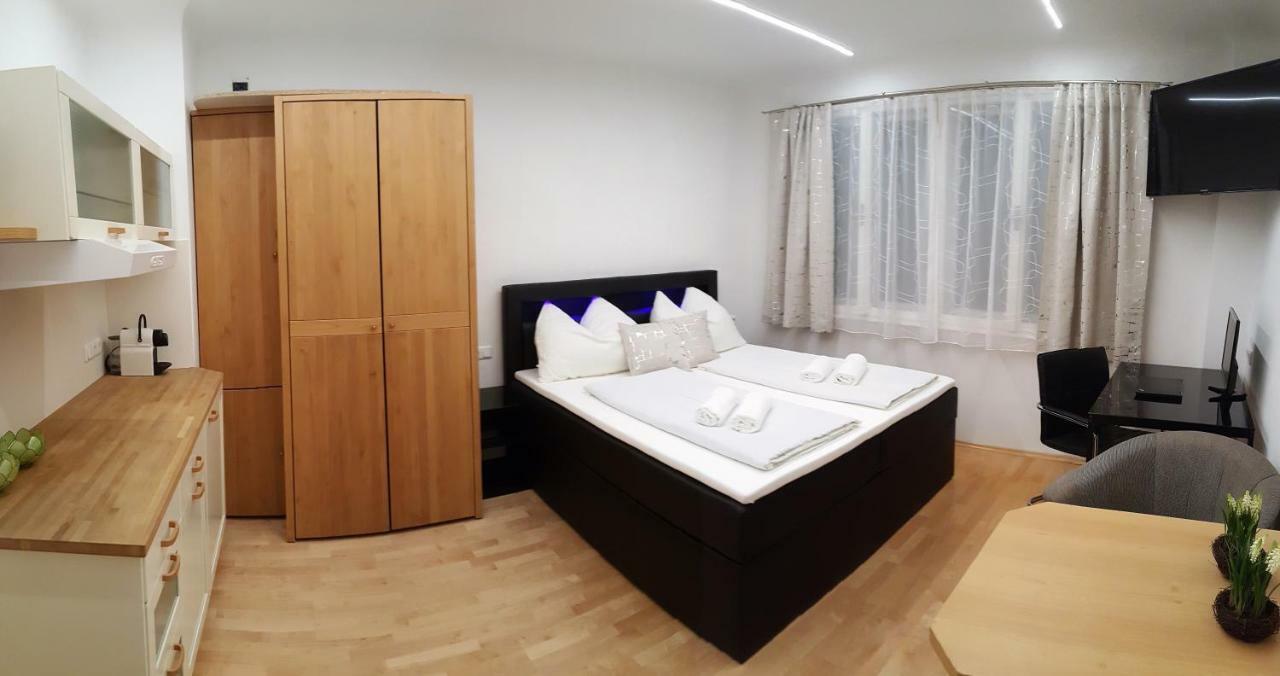 In Mariahilfer Strasse Apartment *